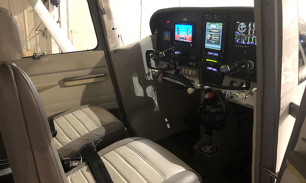 Cessna 182 H Skylane Interior